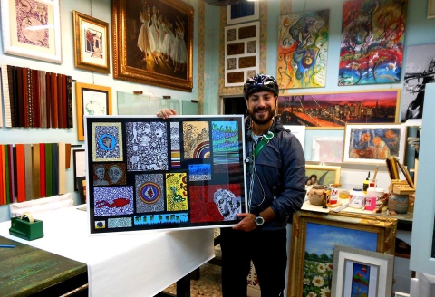 Il pittore Claudio ''Bax'' Barile: �I miei quadri fanno ridere l'anima�